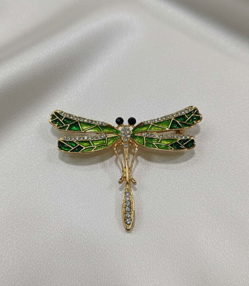 Enchanting Dragonfly Brooch