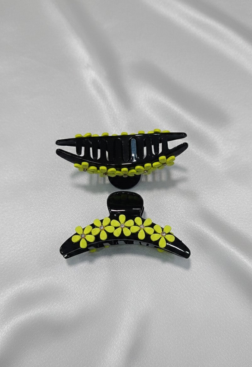 Elegant Floral Claw Clips: A Spectrum of Style