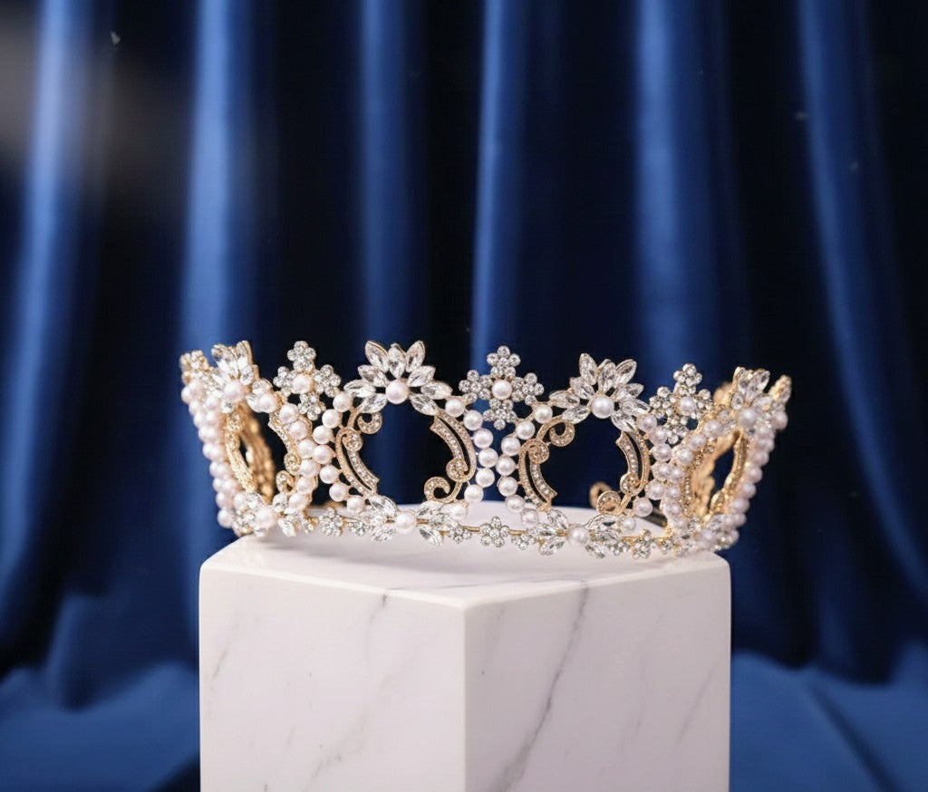 Regal Elegance: The Opulent Bridal Tiara