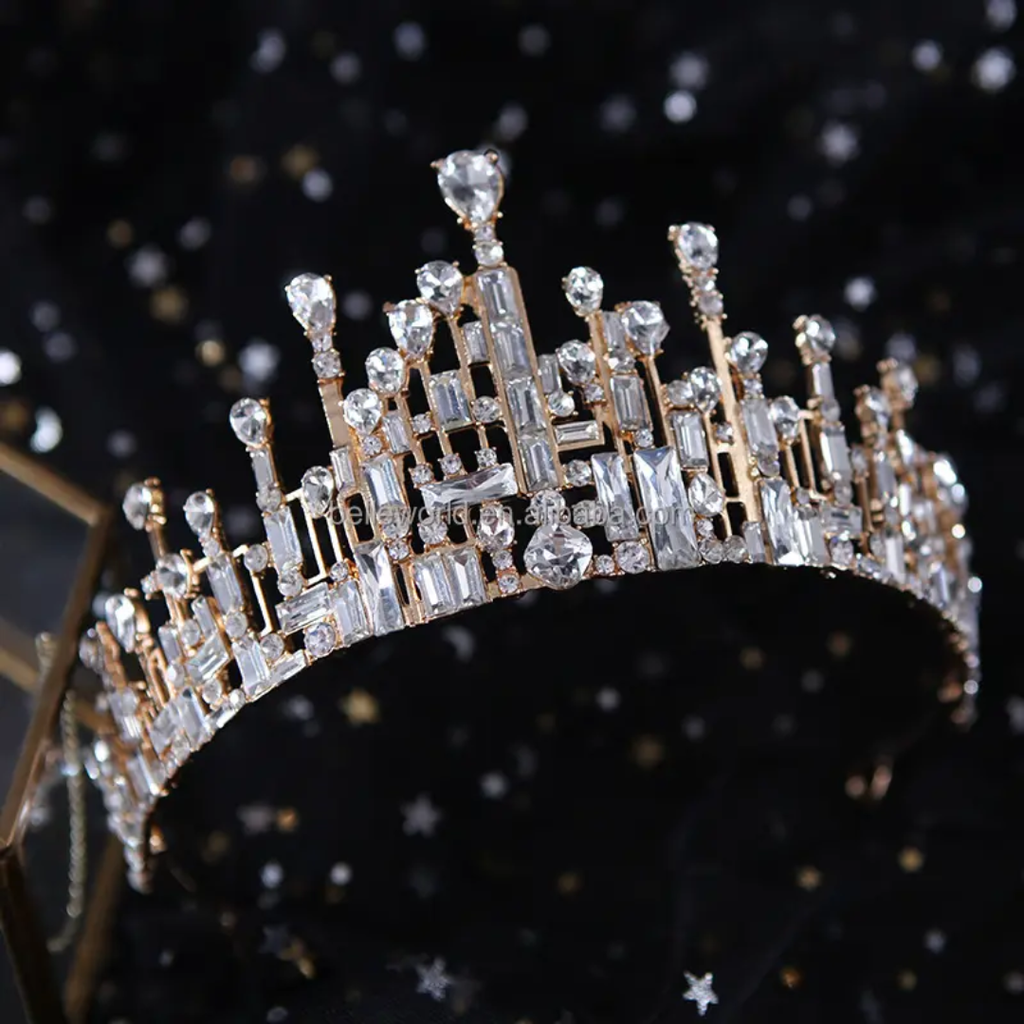 Royal Radiance Bridal Tiara: The Majestic Cityscape Crown
